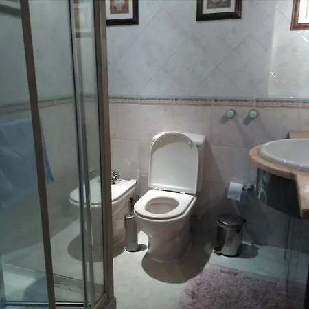 Louis Terrace House *