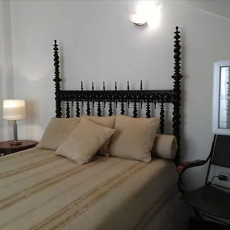 Louis Terrace House
