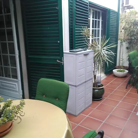 Louis Terrace House Pensjonat Lizbona