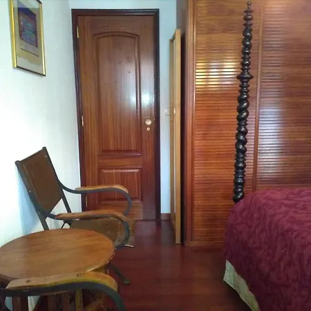 Guest house Louis Terrace House