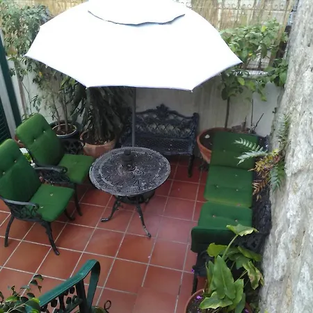 Guest house Louis Terrace House